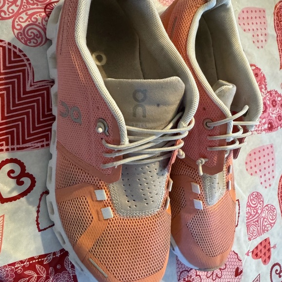 On Running Women's Peach and Gray Sneakers - Picture 2 of 5